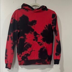 H&M Boys Red and Black Tie Dye Hoodie. Size 12/14